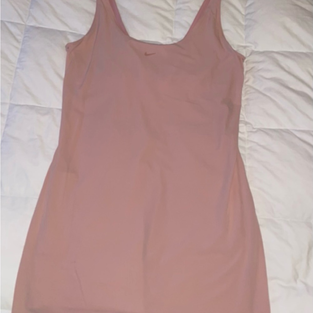 Sports dress